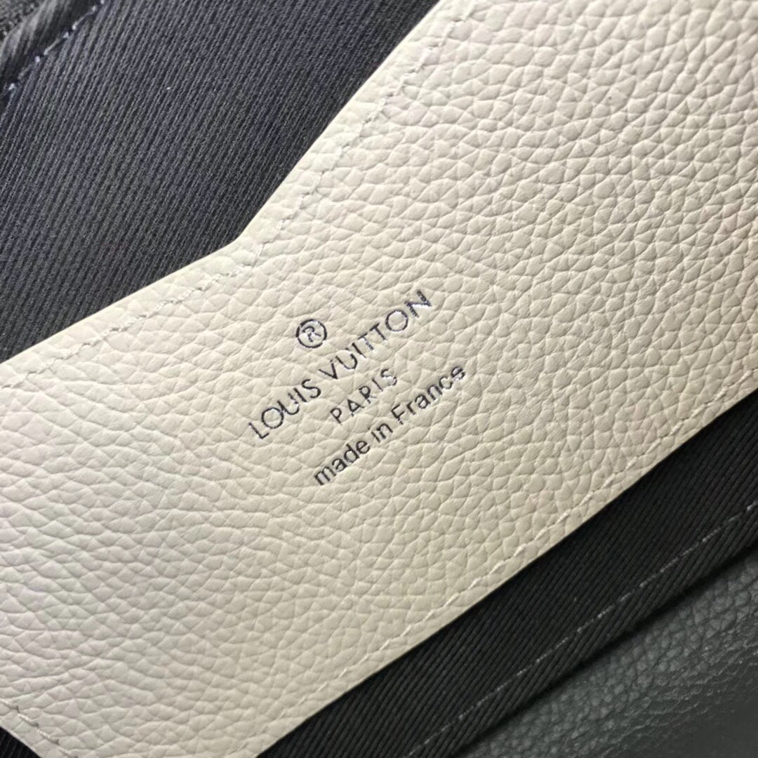 Anum Wallets - DESIGNER WALLETS FOR WOMEN - AFFORDABLE LUXURY - 4600