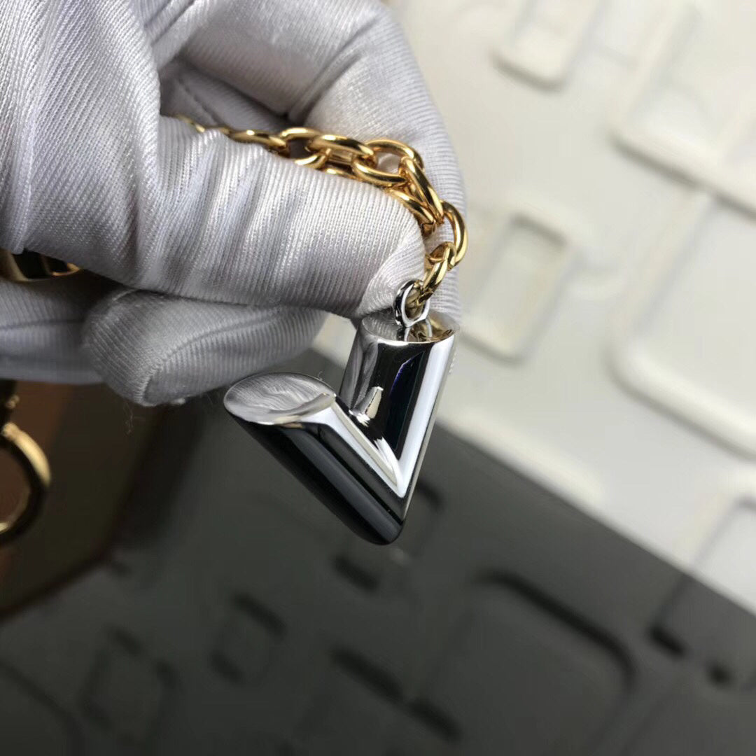 Anum Wallets - DESIGNER WALLETS FOR WOMEN - AFFORDABLE LUXURY - 4576