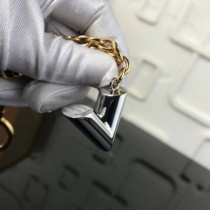 Anum Wallets - DESIGNER WALLETS FOR WOMEN - AFFORDABLE LUXURY - 4576