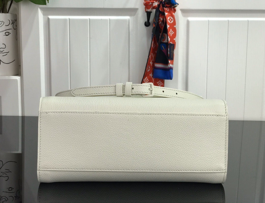 new-luxury-designer-bags-nm22071