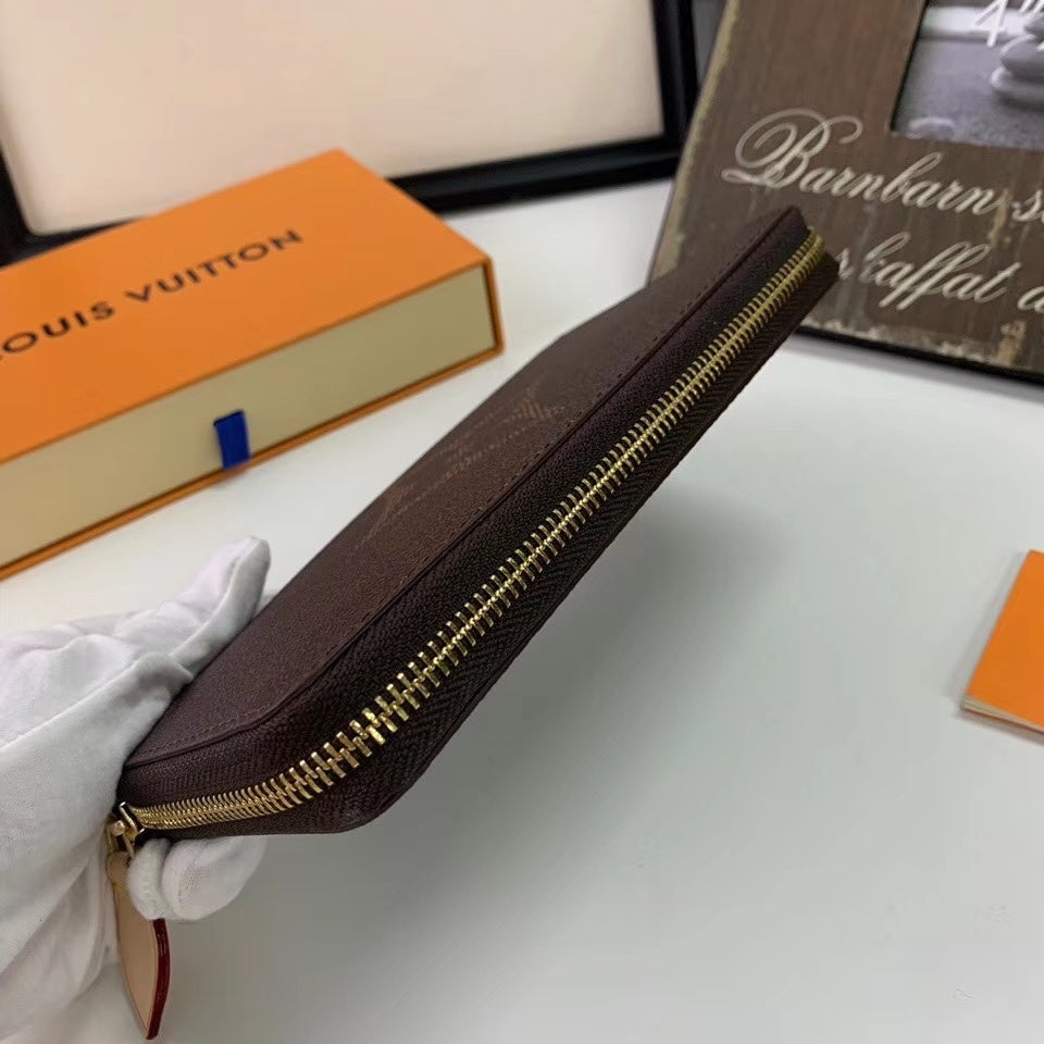 Anum Wallets - Premium Luxury Goods and Accessories - AFFORDABLE LUXURY - 4886