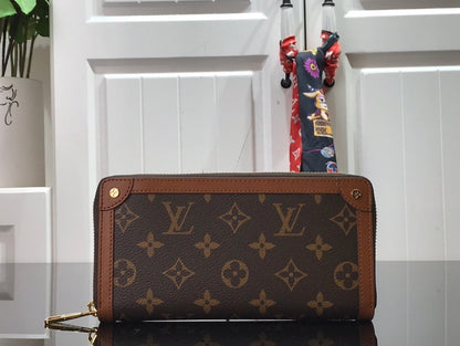 Anum Wallets - DESIGNER WALLETS FOR WOMEN - AFFORDABLE LUXURY - 4992