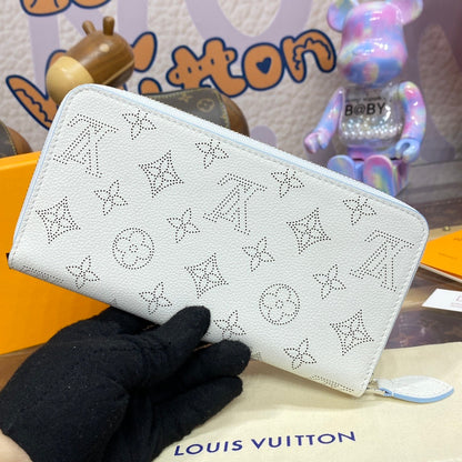 Anum Wallets - DESIGNER WALLETS FOR WOMEN - AFFORDABLE LUXURY - 4856