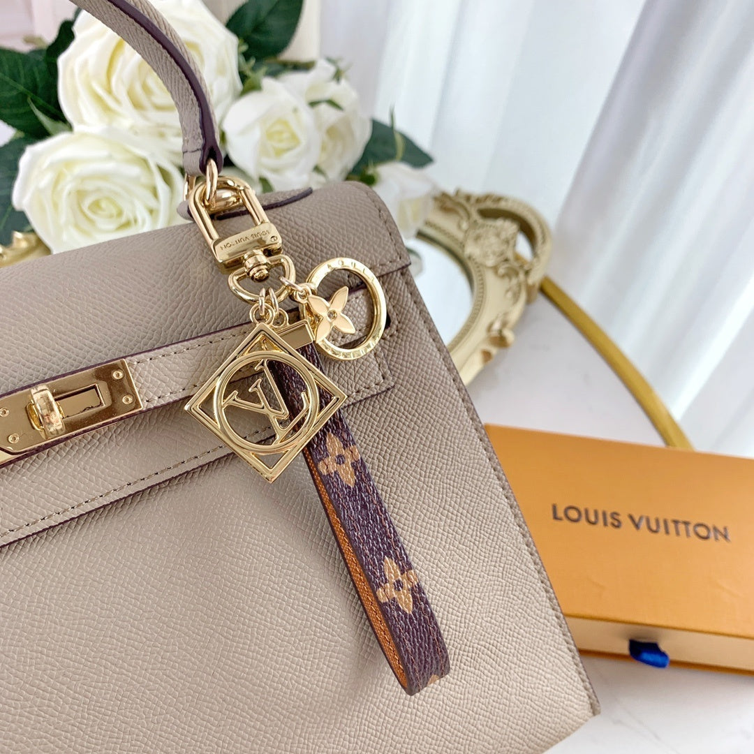 Anum Wallets - Best High-End Brands in One Place - AFFORDABLE LUXURY - 4917