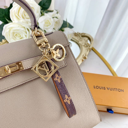 Anum Wallets - Best High-End Brands in One Place - AFFORDABLE LUXURY - 4917