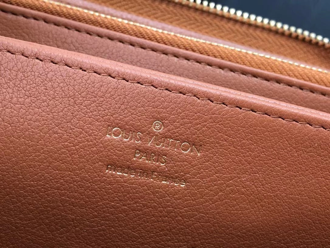 Anum Wallets - DESIGNER WALLETS FOR WOMEN - AFFORDABLE LUXURY - 4392