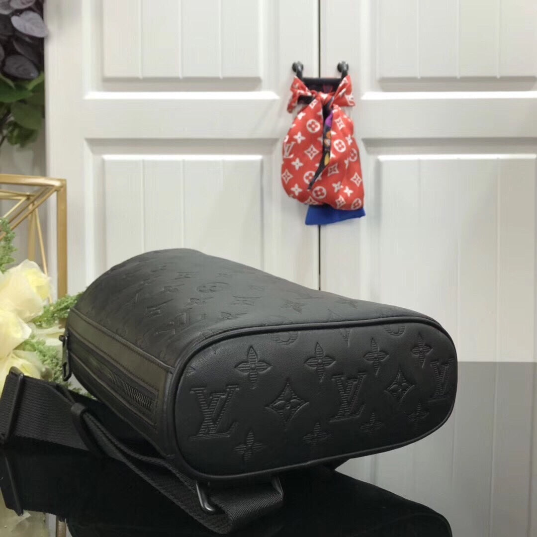 new-luxury-designer-bags-nm22073