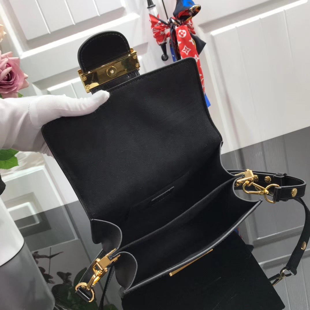 new-luxury-designer-bags-nm21968