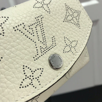 Anum Wallets - Best High-End Brands in One Place - AFFORDABLE LUXURY - 4881