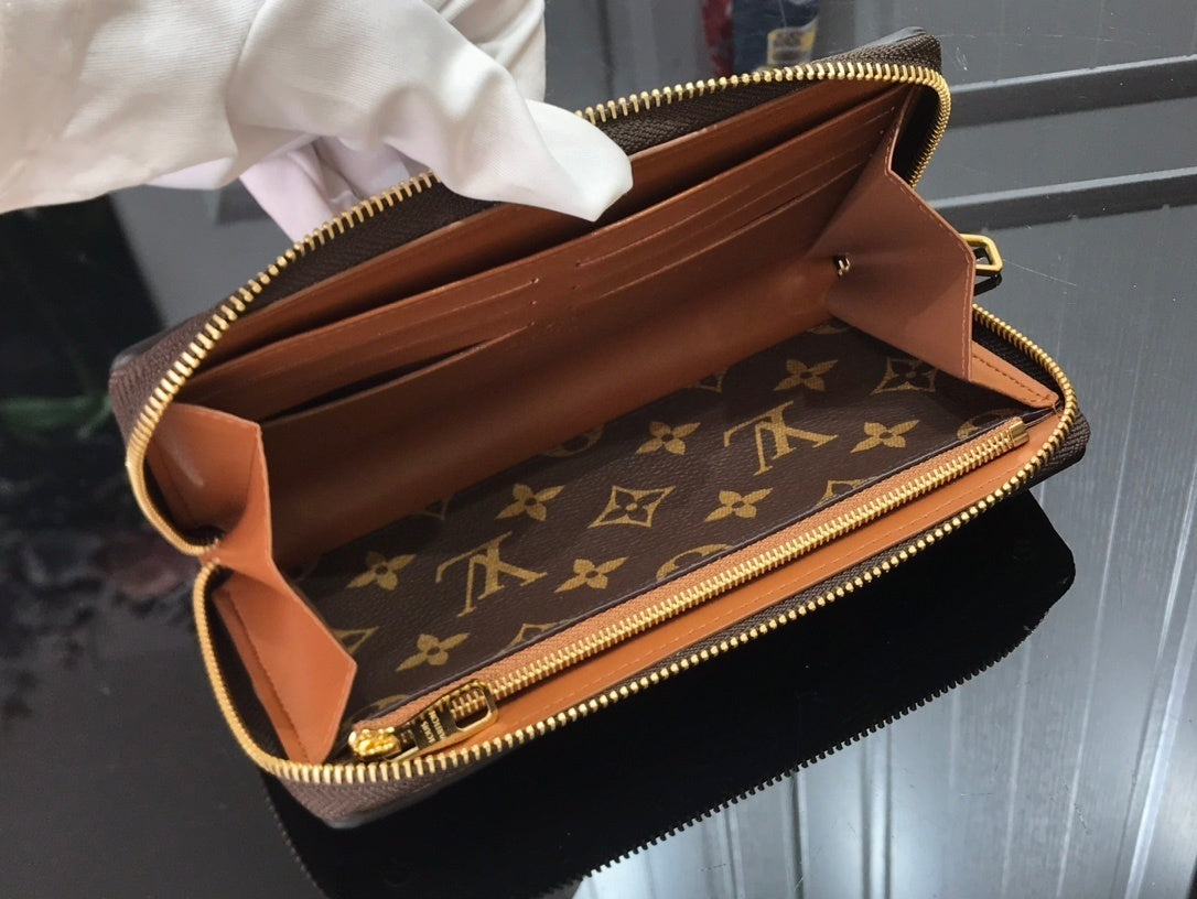 Anum Wallets - DESIGNER WALLETS FOR WOMEN - AFFORDABLE LUXURY - 4992