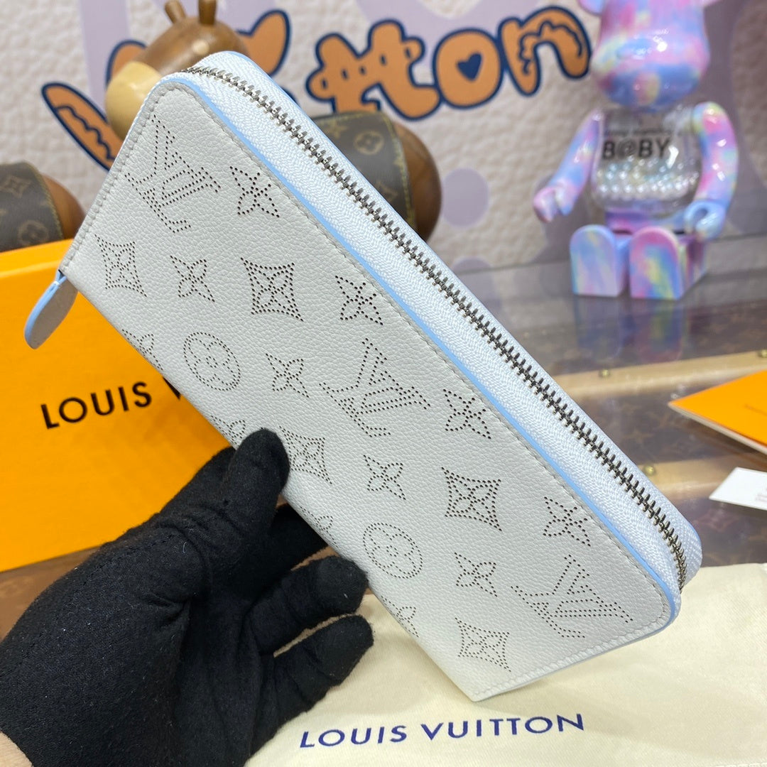 Anum Wallets - DESIGNER WALLETS FOR WOMEN - AFFORDABLE LUXURY - 4856