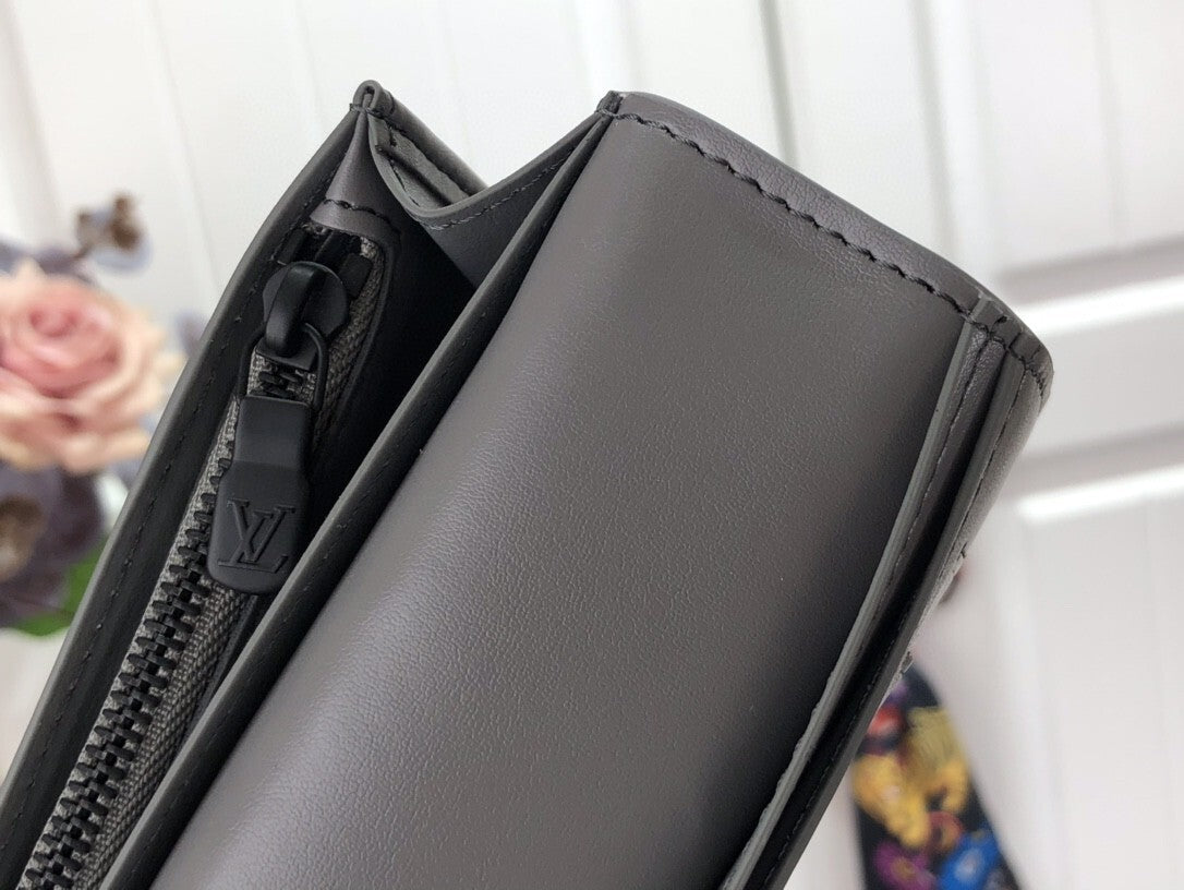 Anum Wallets - DESIGNER WALLETS FOR WOMEN - AFFORDABLE LUXURY - 4404