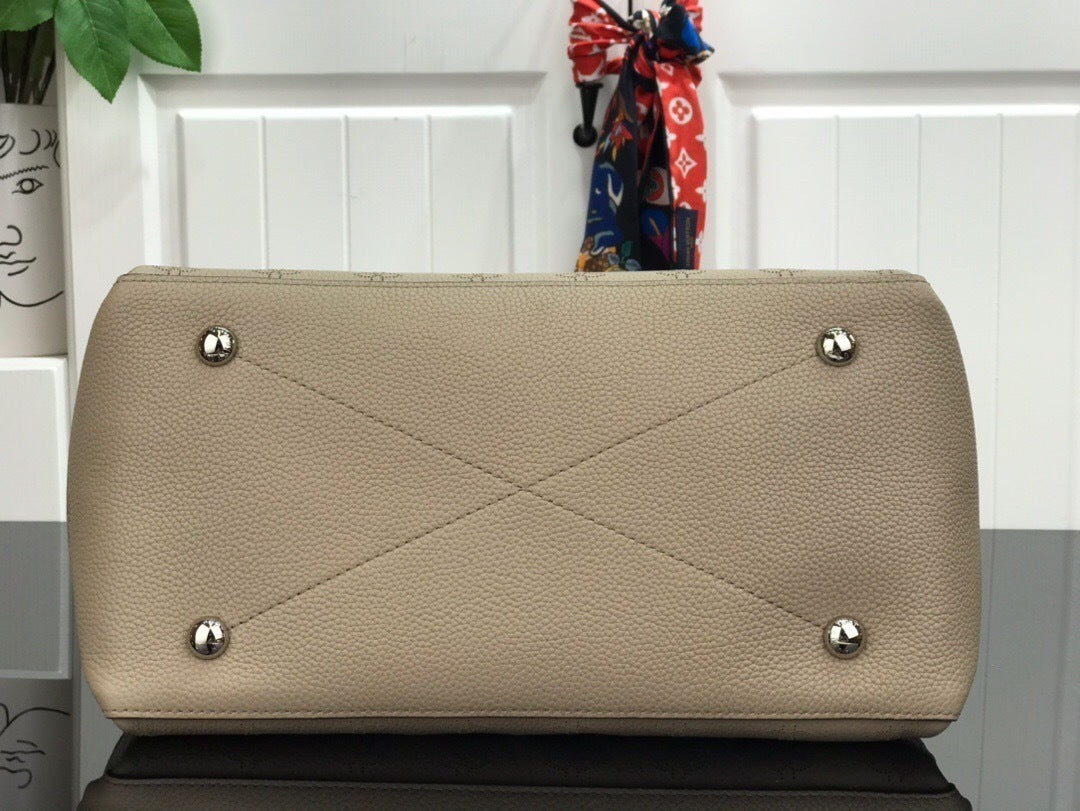 new-luxury-designer-bags-nm22058