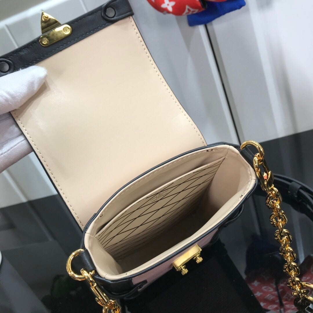 new-luxury-designer-bags-nm22114