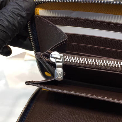 Anum Wallets - DESIGNER WALLETS FOR WOMEN - AFFORDABLE LUXURY - 4536