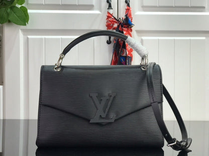 new-luxury-designer-bags-nm22070