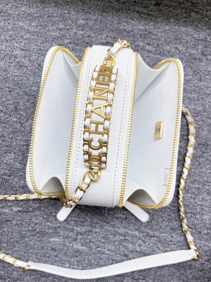 Anum Bags Bags - Bags - 3182