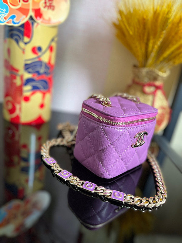 Anum Bags Detail