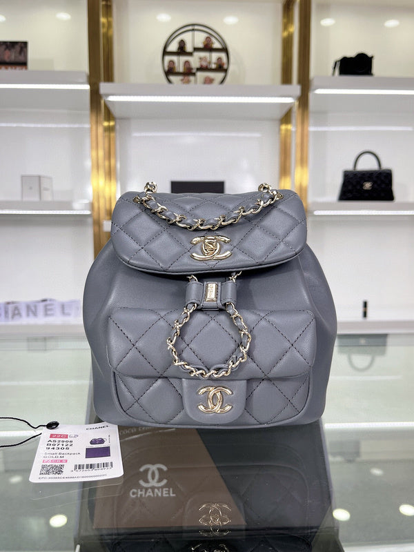 Anum Bags Detail