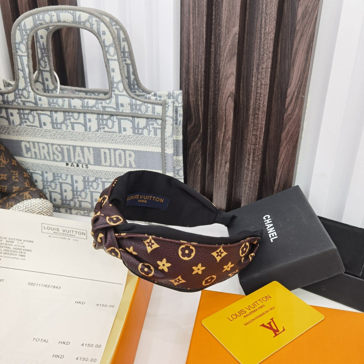Anum Bags Detail