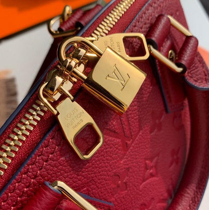 Anum Bags Detail