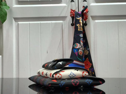Anum Bags Detail