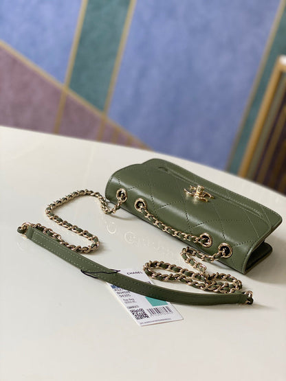 Anum Bags Detail