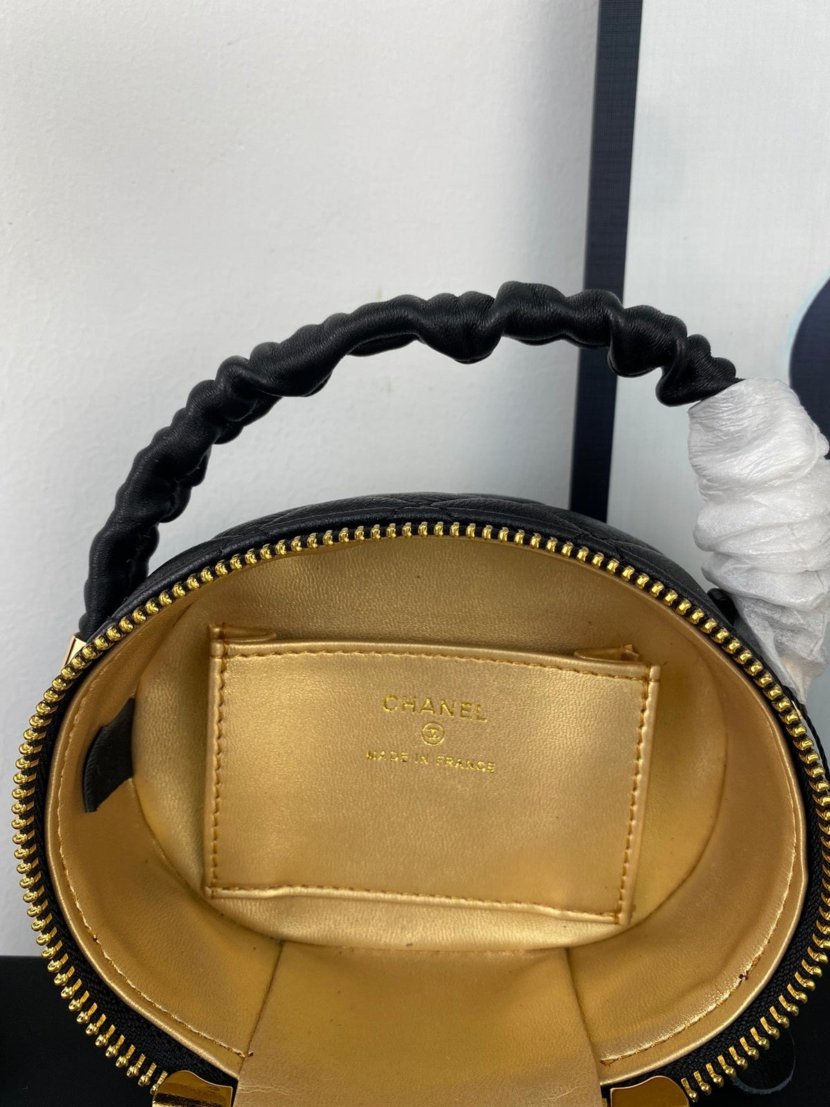 Anum Bags Detail