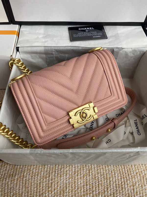 Anum Bags Detail