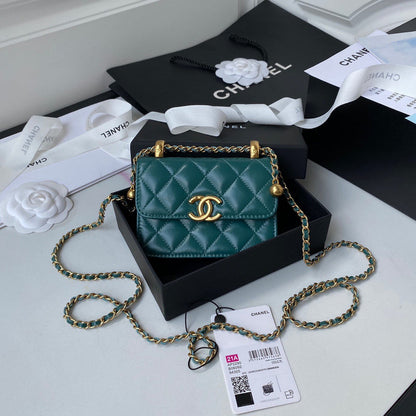 Anum Bags Detail