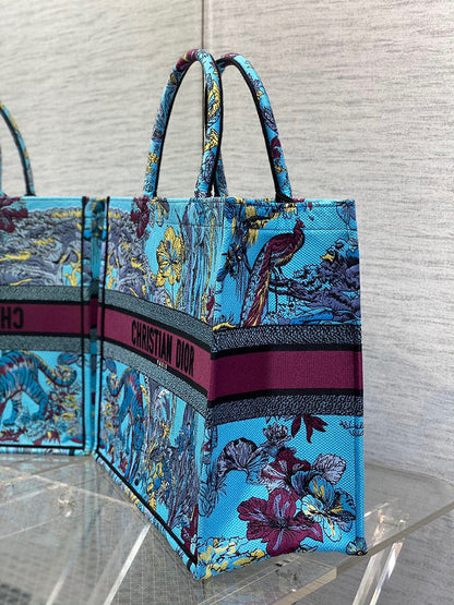 Anum Bags Detail