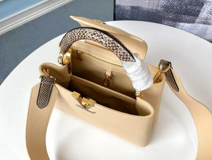Anum Bags Detail