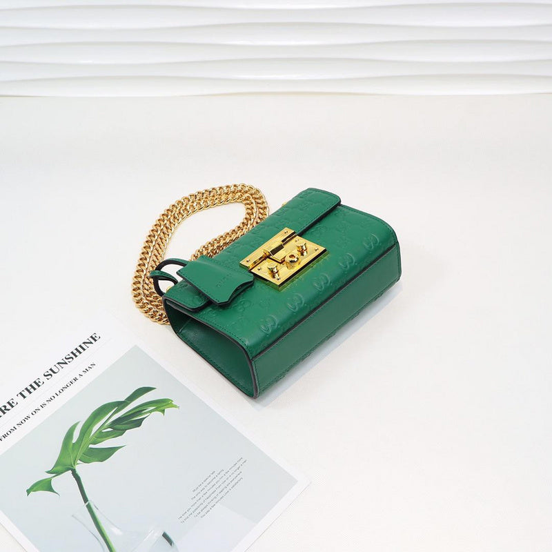 Anum Bags Detail