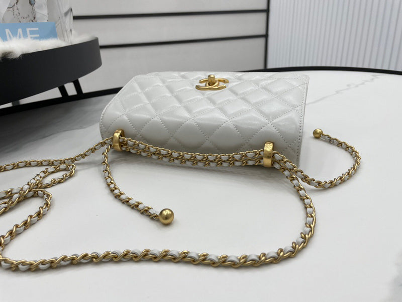 Anum Bags Detail