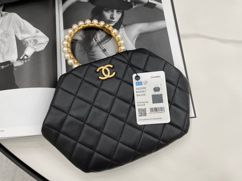 Anum Bags Detail