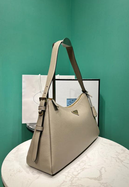 Anum Bags Bags

 - PD Bags - 035