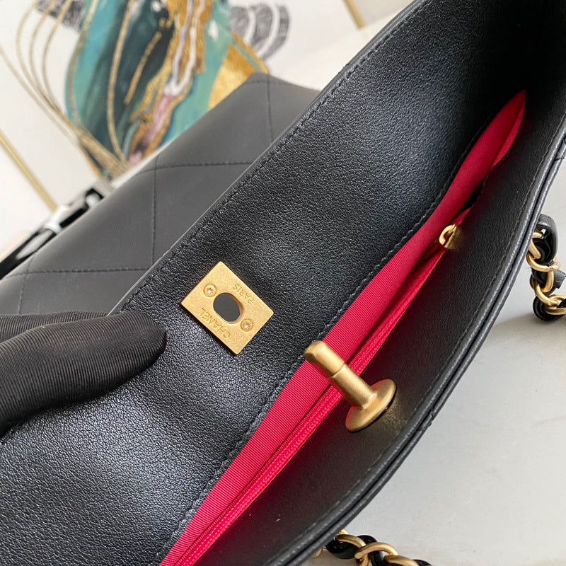 Anum Bags Detail