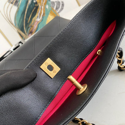 Anum Bags Detail