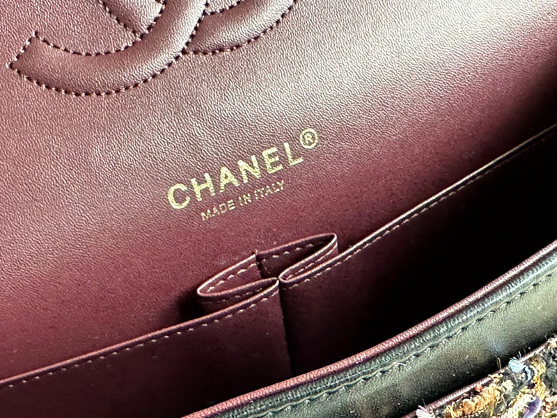 Anum Bags Detail
