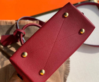 Anum Bags Detail