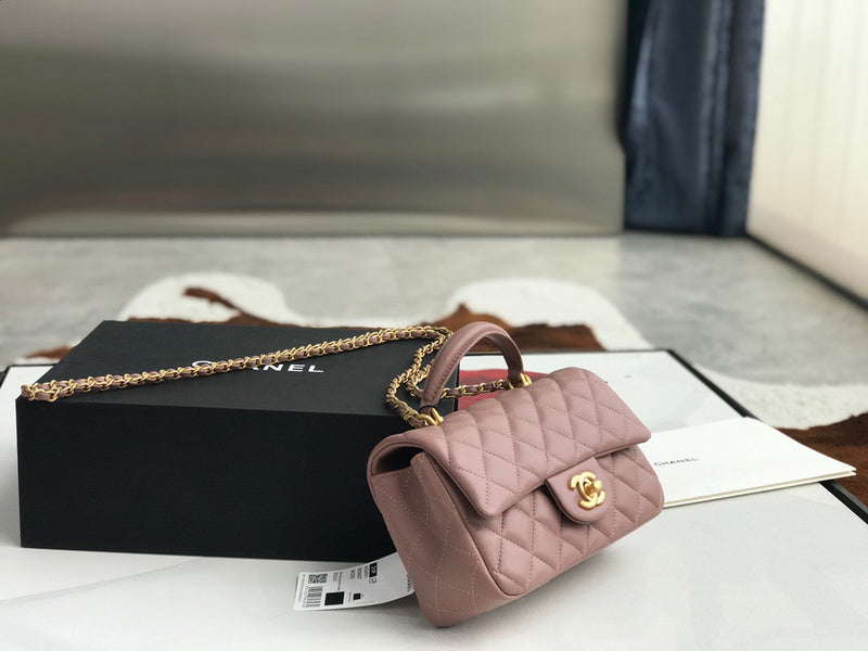 Anum Bags Detail