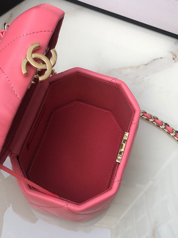 Anum Bags Detail
