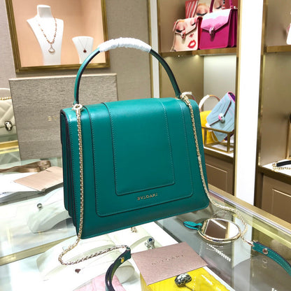 Anum Bags Detail