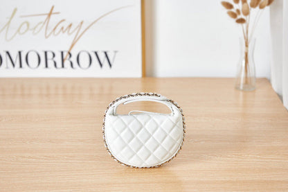 Anum Bags Detail