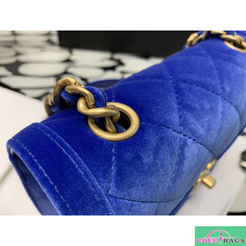 Anum Bags Detail