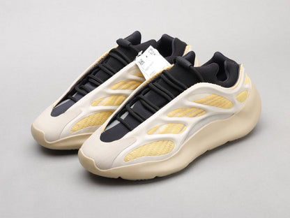 Anum Bags Yzy 700 Beige Srphym Sneaker