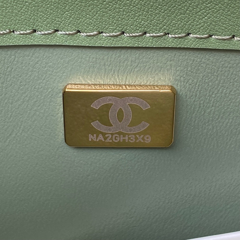 Anum Bags Detail