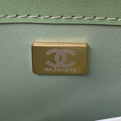 Anum Bags Detail