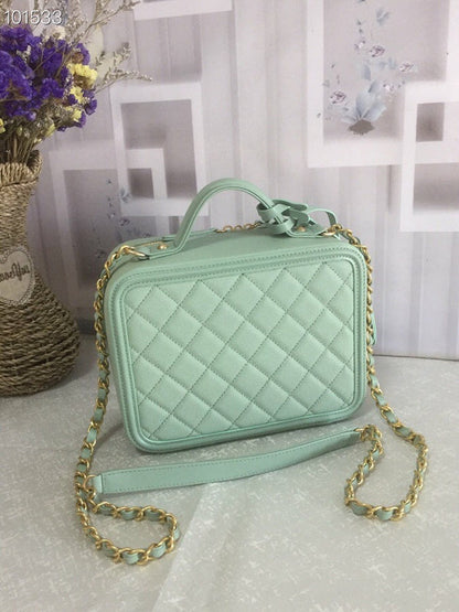 Anum Bags Detail