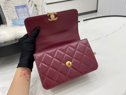 Anum Bags Detail